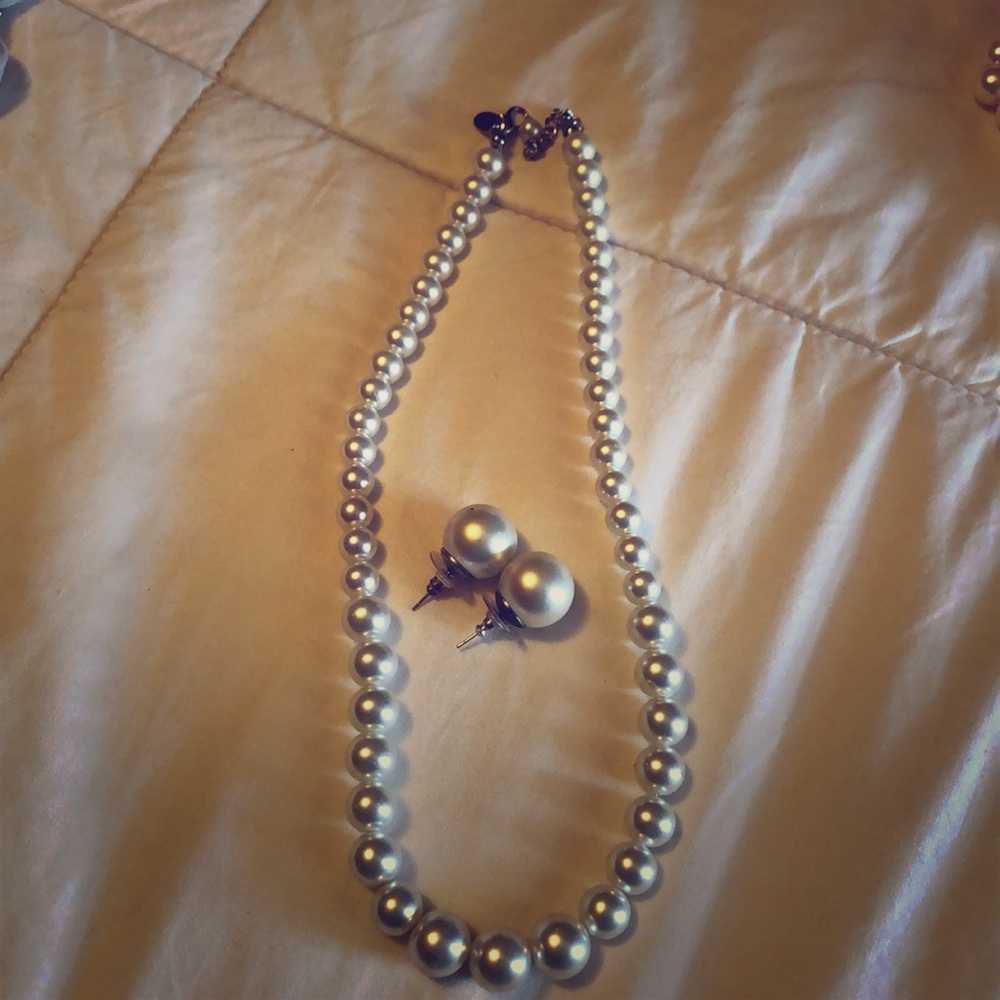Faux Pearl earrings and necklace